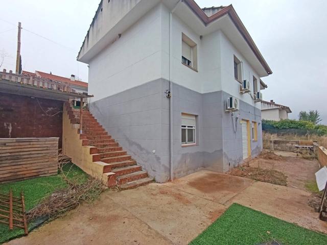 Casa en venta en Ambite photo 0