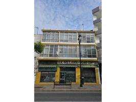Edificio de uso mixto en venta en avenida Condes de San Isidro, 62 photo 0