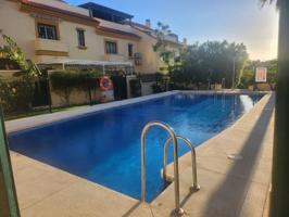 Casa esquinera - Fuengirola en Los Pacos (Málaga) Jardín propio photo 0