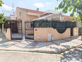 Villa En venta en Los Alcázares photo 0