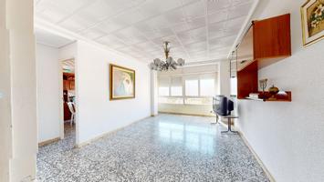 Piso En venta en Cl Viriato, Novelda photo 0