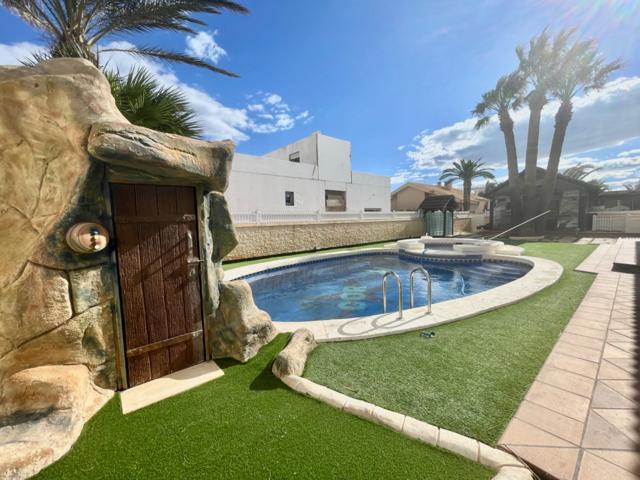 Villa En venta en Gran Vía De La Manga, Km 12, 1. 30380, Playa Del Galán, La Manga Del Mar Menor (murcia), La Manga Del Mar Menor photo 0