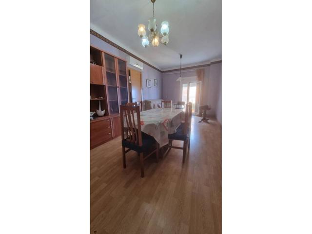 Venta de piso en Fraga photo 0