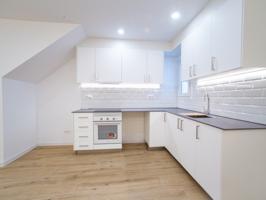 Piso En venta en Gavà photo 0