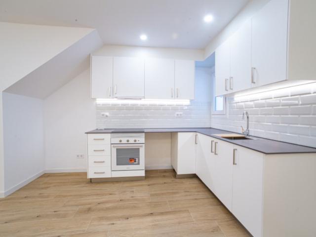 Piso En venta en Gavà photo 0