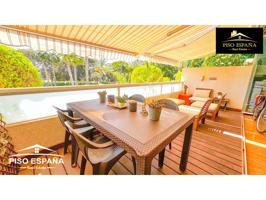 Excelente Vivienda Reformada con Gran Terraza en Alicante Golf photo 0