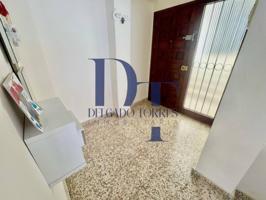 AMPLIO PISO DE 4 HABITACIONES VÉLEZ MALAGA photo 0