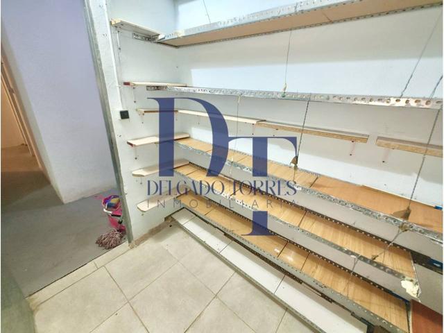 Se vende trastero de 4 m² situado en la zona SUBT-12 de Torre del Mar, junto al Mercadona. photo 0