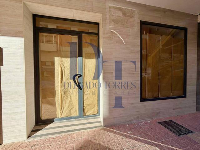 Alquiler | Local comercial en Paseo de Andalucía – 650€-mes (agua incluida) photo 0