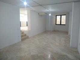 Local comercial en venta y en alquiler en Nord-Ca n'Oriol photo 0