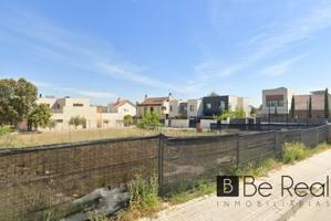 OPORTUNIDAD DE INVERSIÓN SUELO URBANO EN VILLANUEVA DE LA CAÑADA photo 0