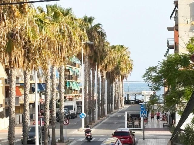 ¡Oportunidad de Inversión y Reforma en Santa Pola! 🏖️✨ photo 0