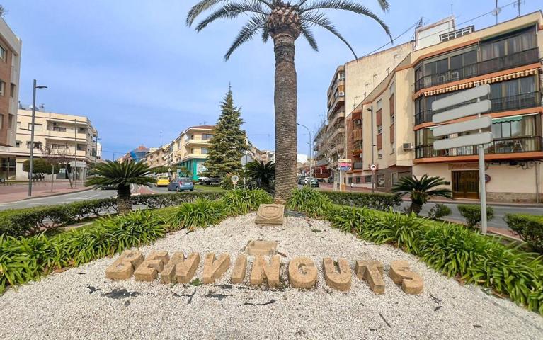 Espacioso apartamento en venta en el corazón de Alfaz del Pi con muchas posibilidades photo 0