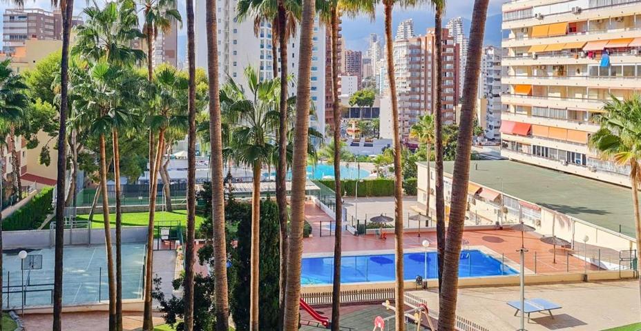 MC Home presenta: Exclusivo apartamento reformado en Rincón de Loix, Benidorm photo 0