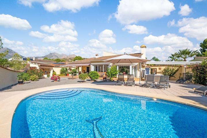 Exclusiva Villa con Spa y Piscina Privada en Alfaz del Pi photo 0