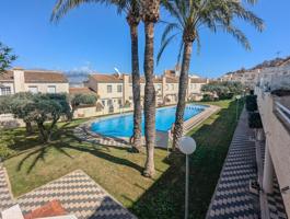 Espacioso Chalet Adosado en Venta en El Albir photo 0