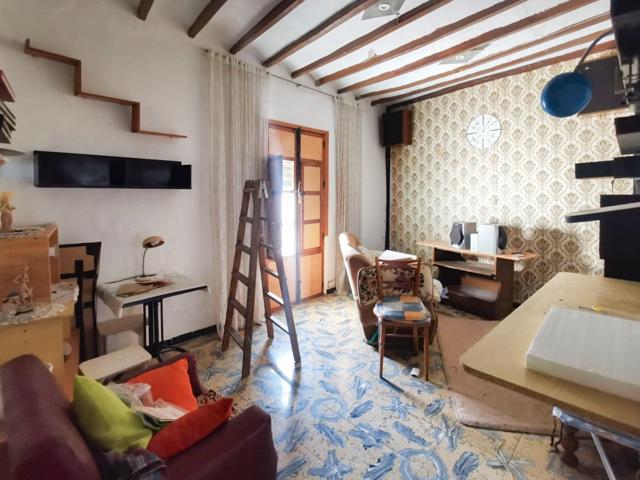 ¡Oportunidad única! Casa para reformar en Callosa photo 0