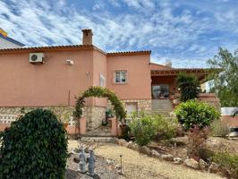 Villa en venta en El Albir photo 0