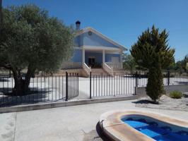 Casa En venta en Yecla, Yecla photo 0