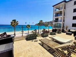 🌊 Chalet en primera línea de playa en Altea photo 0