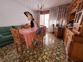 Venta de piso en Baza photo 0