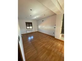 Piso en venta en Baza photo 0
