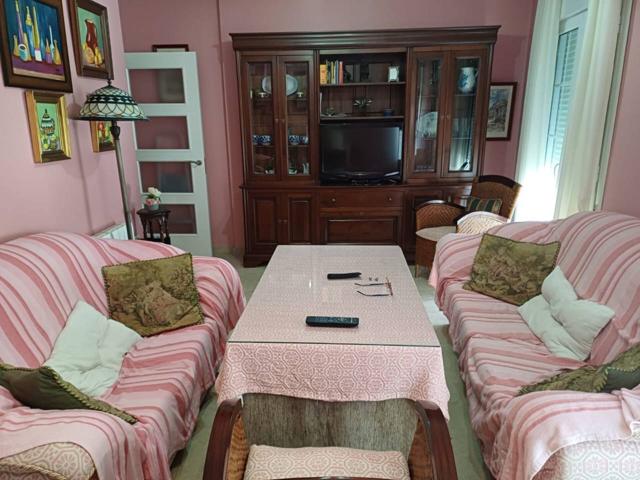 Venta de piso en Baza photo 0