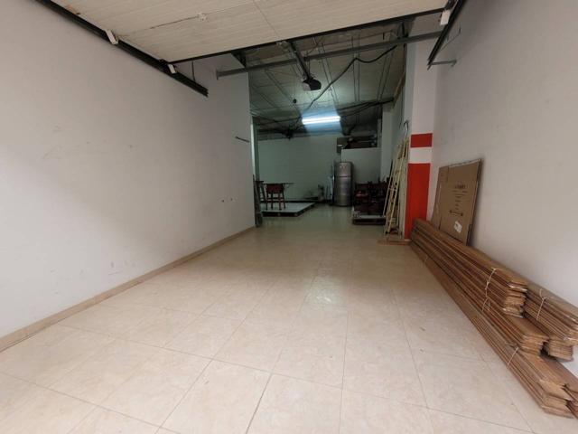 Alquiler de local comercial en Baza photo 0