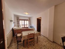 Piso en venta en Baza photo 0