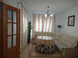 Casa en venta en Baza photo 0