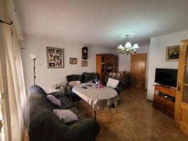 Venta de casa en Baza photo 0
