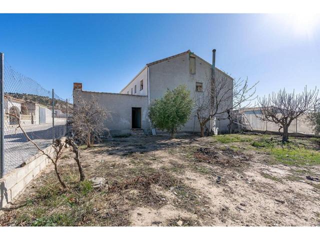 Casa en venta en Cortes de Baza photo 0