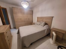 Piso en alquiler en Baza photo 0