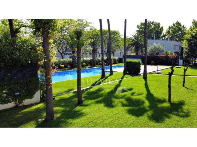 Piso En venta en Castell-Platja D'Aro photo 0