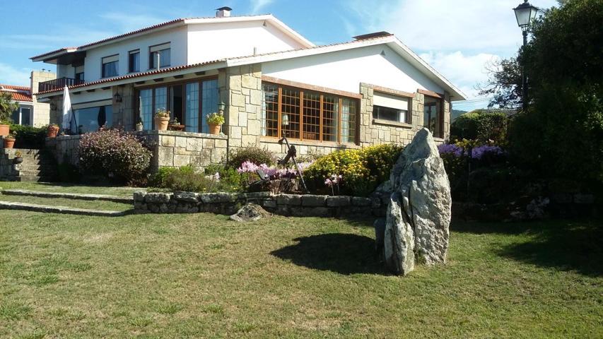 Unifamiliar En venta en Vigo photo 0