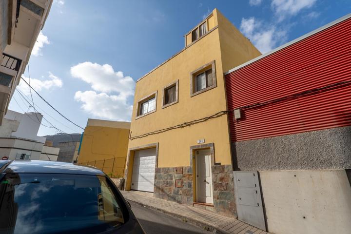 Casa Unifamiliar en Calle San Cristóbal de la Laguna, 201, Las Palmas de Gran Canaria photo 0