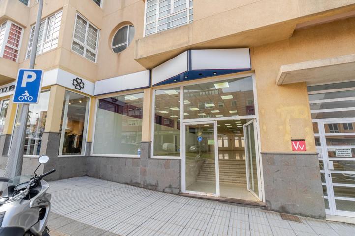 🏢 Amplio local comercial en ubicación inmejorable – Bajada de las Guayarminas, Gáldar photo 0