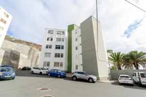 Piso en Urbanizacion el Lasso 13 photo 0