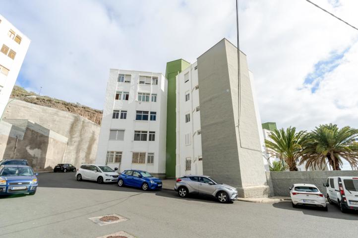 Piso en Urbanizacion el Lasso 13 photo 0