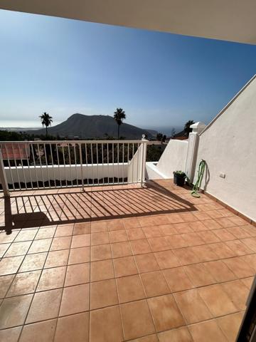 Piso En venta en Arona photo 0
