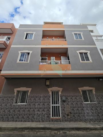 Casa En venta en Arona photo 0