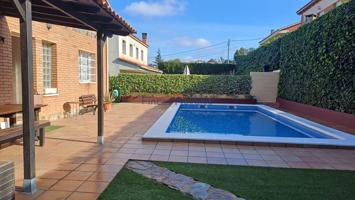 Chalet - Torre - Terrassa photo 0