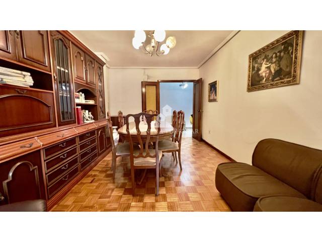 Venta de piso en Ourense Capital photo 0