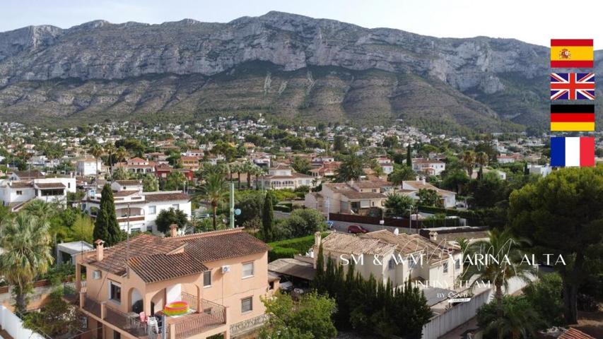 Dénia: Se vende Villa individual de 2 apartamentos separados y jardín en ubicación perfecta de Santa Lucía photo 0