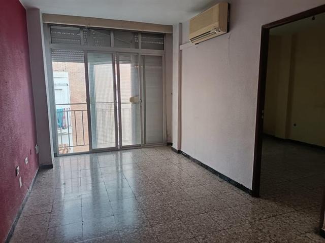 PISO EN VENTA EN SAN JUAN DE AZNALFARACHE photo 0