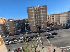 PISO CON ASCENSOR BARRIADA LOS PRINCIPES photo 0