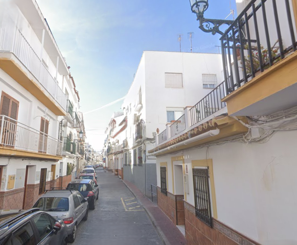 Piso En venta en Nerja photo 0