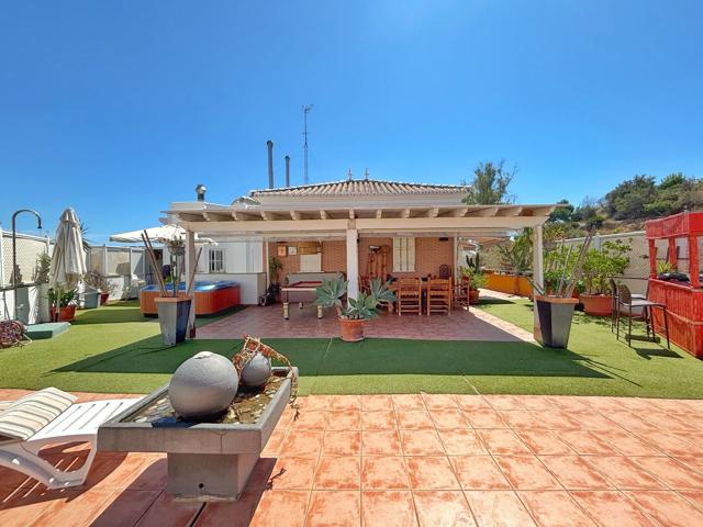  Ático En venta en Nerja photo 0