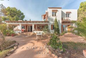 Casa-Chalet en Venta en Sant Josep De Sa Talaia Baleares photo 0