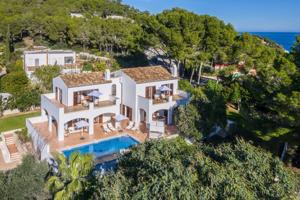 Mallorca, Font de Sa Cala, se vende villa de lujo con 3 habitaciones y licencia ETV photo 0